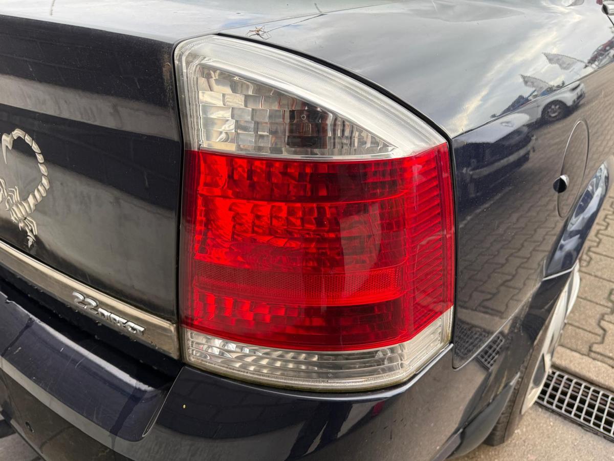 Opel Vectra C original Rücklicht Rückleuchte rechts Facelift Stufenheck BJ06